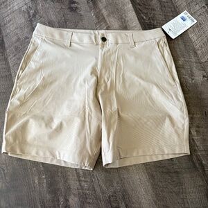 Lululemon Men’s Commisson Shorts 7 inch